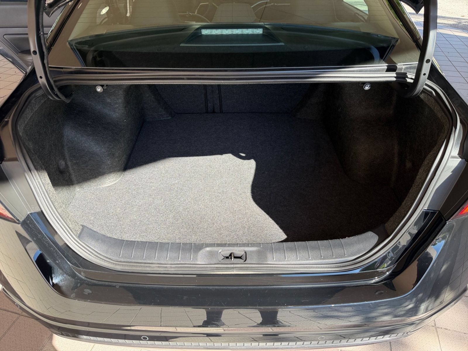 Used 2026 Nissan Altima 2.5 SV FWD image 25
