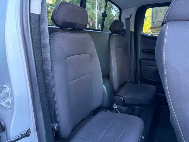 Used 2016 GMC Canyon SLE w/ SLE Convenience Package RWD image 30
