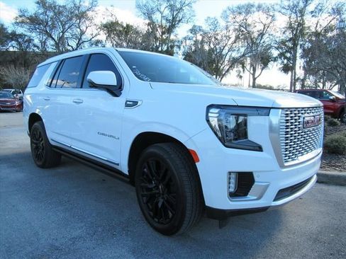 Used 2024 GMC Yukon Denali image 1