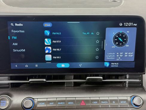 Used 2025 Hyundai Kona SEL FWD image 21