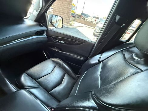 Used 2016 Cadillac Escalade Platinum RWD image 53
