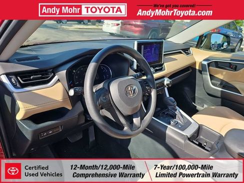 Certified 2024 Toyota RAV4 LE AWD/4WD image 9