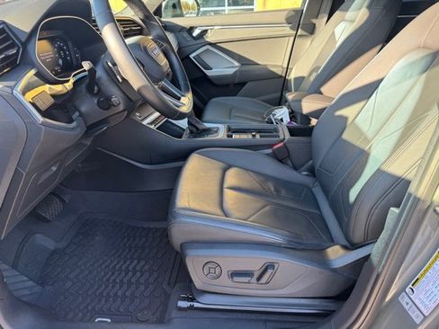 Used 2021 Audi Q3 2.0T Premium w/ Convenience Package image 17