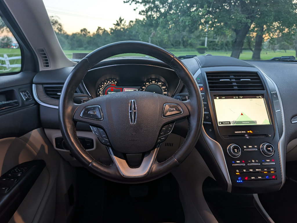 Used 2018 Lincoln MKC Reserve w/ Canadian Touring Package AWD/4WD image 28