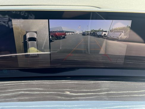 Used 2026 Cadillac Escalade Sport AWD/4WD image 14