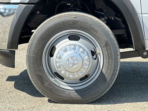 New 2025 RAM 5500 Tradesman image 22