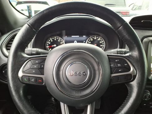 Certified 2020 Jeep Renegade Altitude image 24