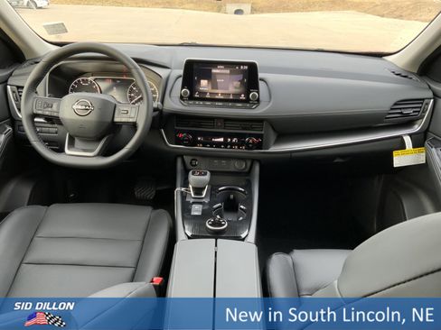 New 2026 Nissan Rogue SV image 5