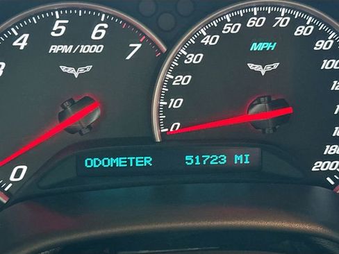 Used 2011 Chevrolet Corvette Grand Sport w/ Preferred Equipment Group RWD image 13