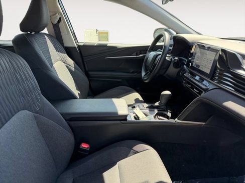 Certified 2025 Toyota Camry LE FWD image 13
