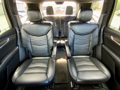 Used 2020 Cadillac XT6 Premium Luxury w/ Platinum Package AWD/4WD image 28