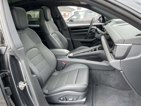 Used 2024 Porsche Macan 4 Electric image 24