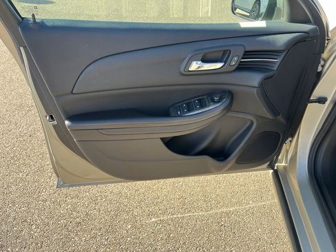 Used 2014 Chevrolet Malibu LT w/ Power Convenience Package image 12