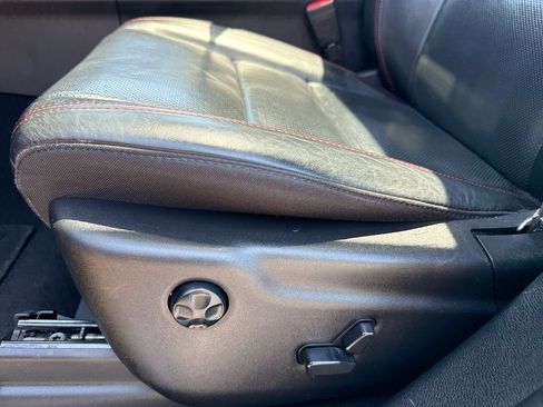 Used 2024 Dodge Durango R/T AWD/4WD image 12