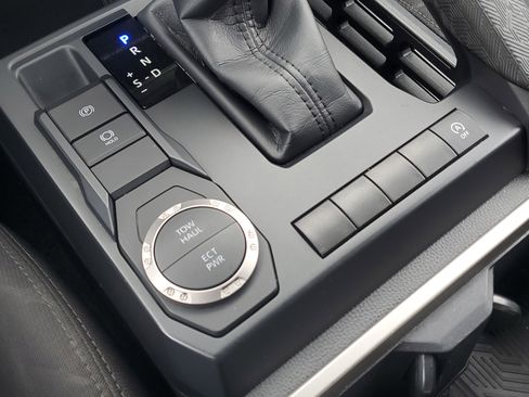 Used 2024 Toyota Tacoma SR5 image 23