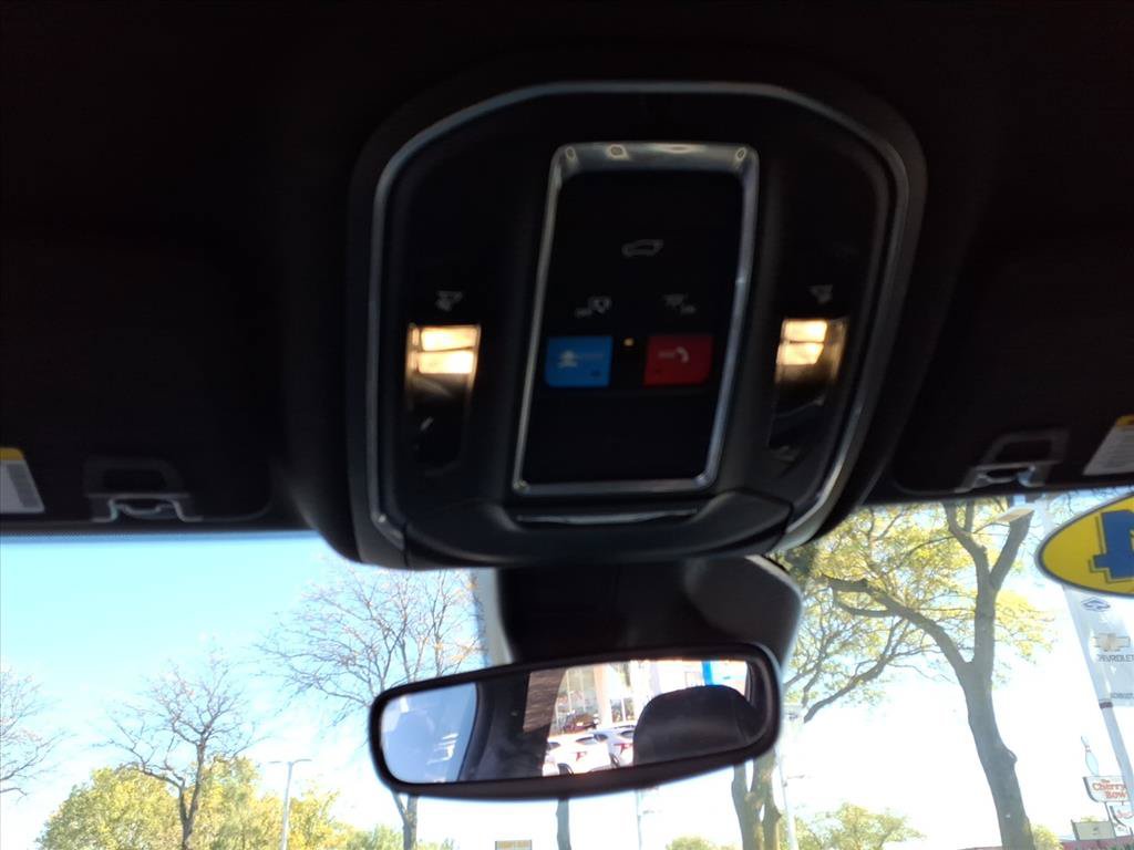 Used 2024 Jeep Grand Cherokee L Laredo AWD/4WD image 23