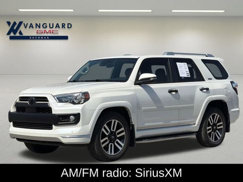 Used 2020 Toyota 4Runner Limited RWD image 3