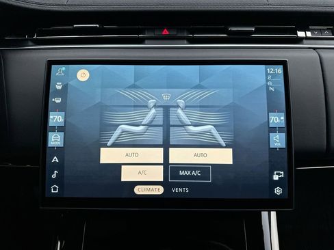 New 2026 Land Rover Range Rover Sport SE image 21