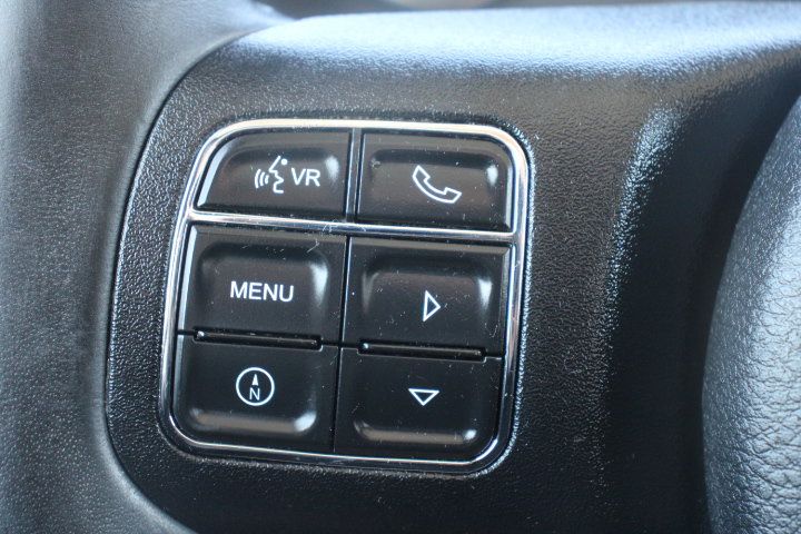 Used 2016 Jeep Wrangler Unlimited Rubicon w/ Connectivity Group AWD/4WD image 21