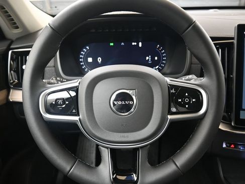 New 2026 Volvo XC90 B6 Plus w/ Protection Package Premier image 26