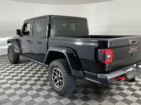 New 2025 Jeep Gladiator Rubicon image 6