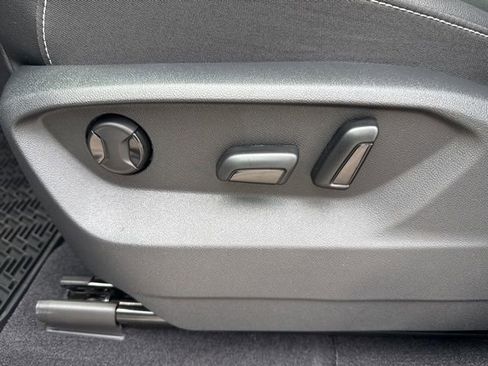 New 2026 Volkswagen Atlas SE image 22