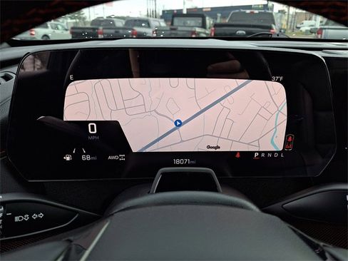 Used 2024 Chevrolet Traverse RS image 22