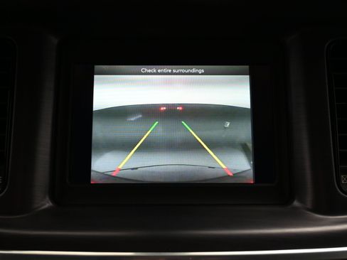 Used 2018 Dodge Charger SXT w/ Blacktop Package RWD image 30