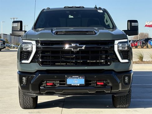 Certified 2025 Chevrolet Silverado 2500 LT w/ Trail Boss Package image 8