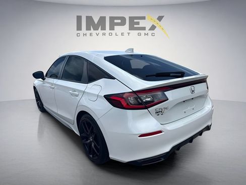 Used 2025 Honda Civic Sport image 6
