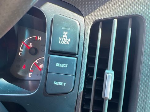 Used 2007 Honda Ridgeline RTX image 18