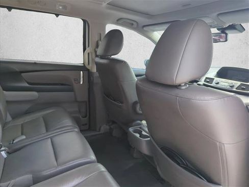 Used 2016 Honda Odyssey Touring Elite image 17