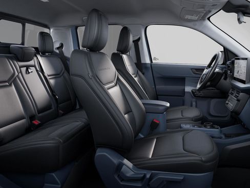 New 2025 Ford Maverick Lariat w/ Black Appearance Package image 30