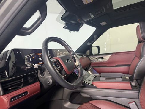 Used 2025 INFINITI QX80 Autograph AWD/4WD image 22