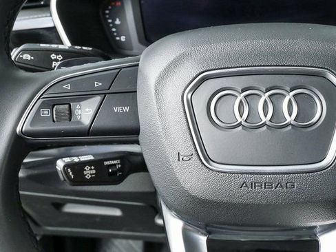 Used 2025 Audi Q3 2.0T Premium w/ Convenience Package image 10