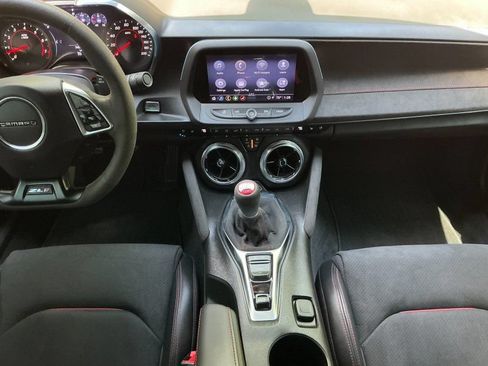 Used 2022 Chevrolet Camaro ZL1 RWD image 25