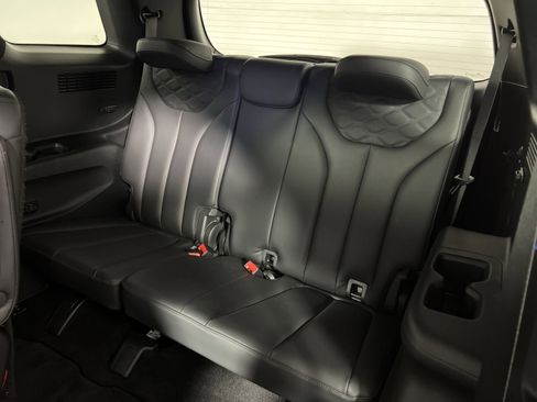 Used 2022 Hyundai Palisade Calligraphy image 25