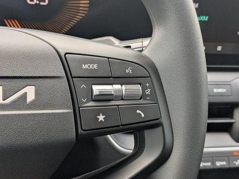 New 2026 Kia K4 FWD image 27