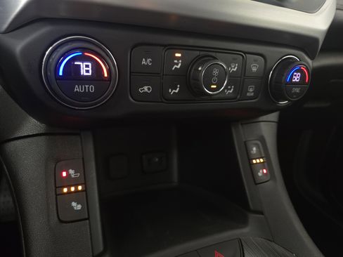 Certified 2019 GMC Acadia SLT w/ Black Edition image 29