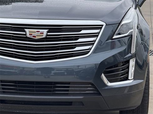 Used 2019 Cadillac XT5 Premium Luxury image 9