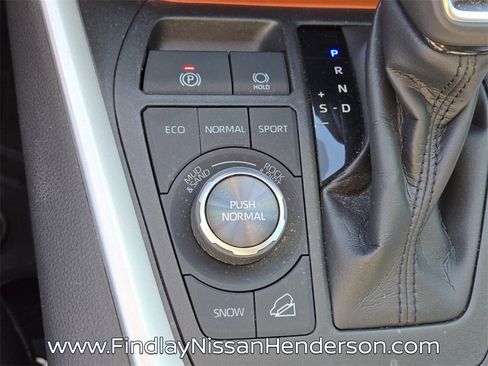 Used 2020 Toyota RAV4 Adventure image 32