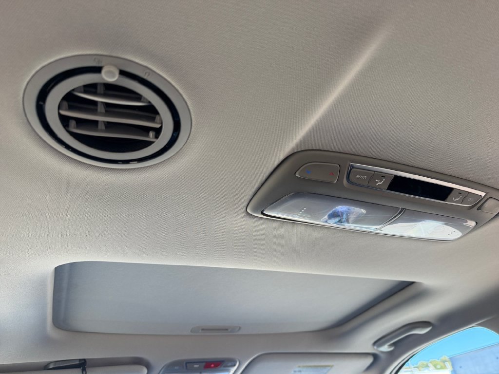 Used 2024 Kia Telluride S w/ S Sunroof Package AWD/4WD image 18
