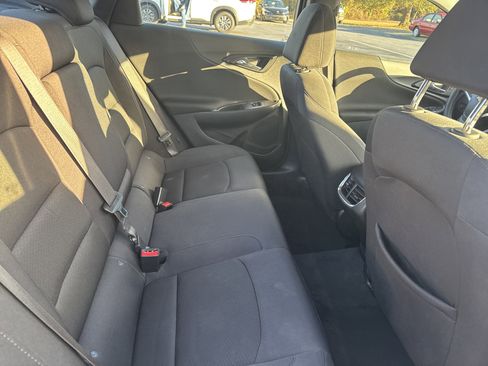 Used 2024 Chevrolet Malibu LT image 29