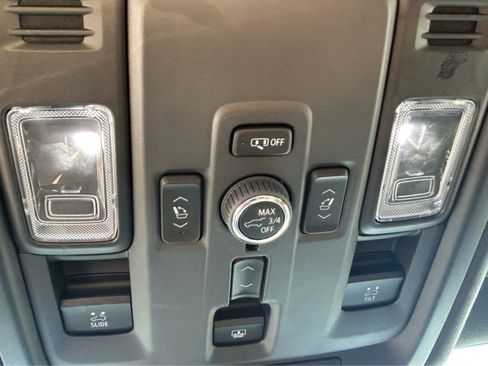 Used 2025 GMC Yukon XL Denali Ultimate w/ LPO, Floor Liner Package AWD/4WD image 16
