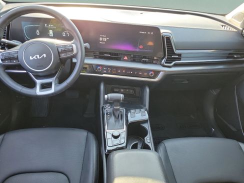 Certified 2025 Kia Sportage EX w/ Premium Package FWD image 27