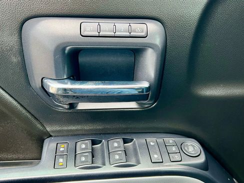 Used 2016 Chevrolet Silverado 2500 LTZ w/ Duramax Plus Package image 19