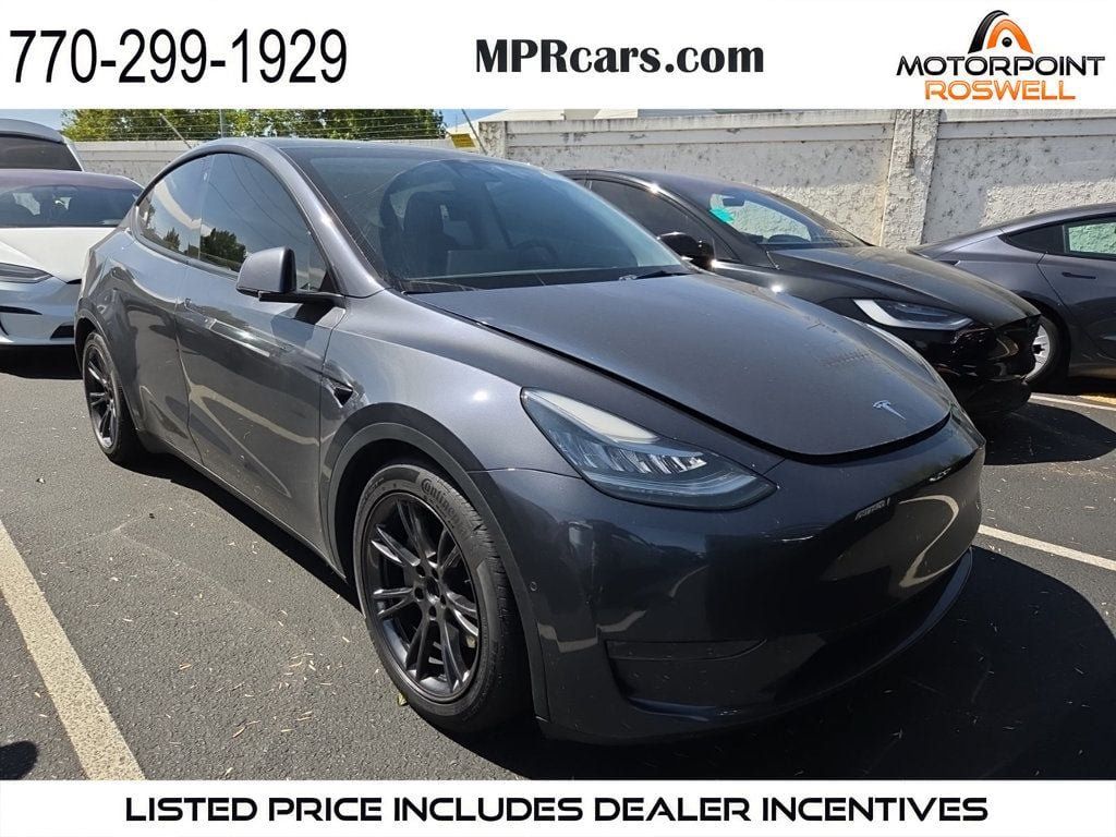 Used 2021 Tesla Model Y Long Range AWD/4WD image 1