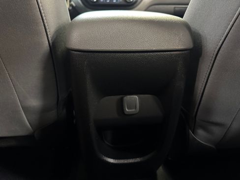 Used 2020 Chevrolet Colorado W/T w/ WT Convenience Package image 32