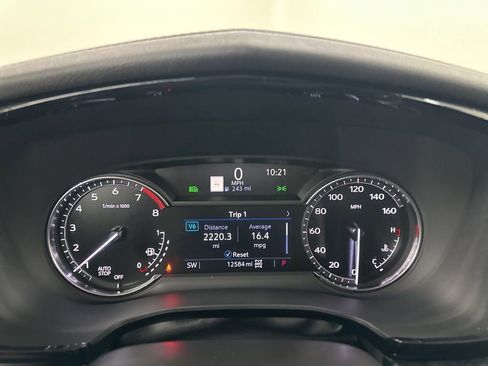 Used 2025 Cadillac XT6 Premium Luxury image 39