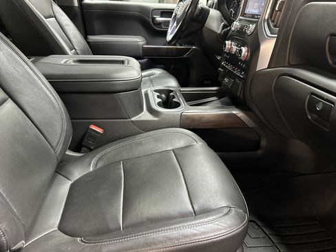 Used 2020 GMC Sierra 1500 SLT w/ SLT Premium Plus Package AWD/4WD image 33